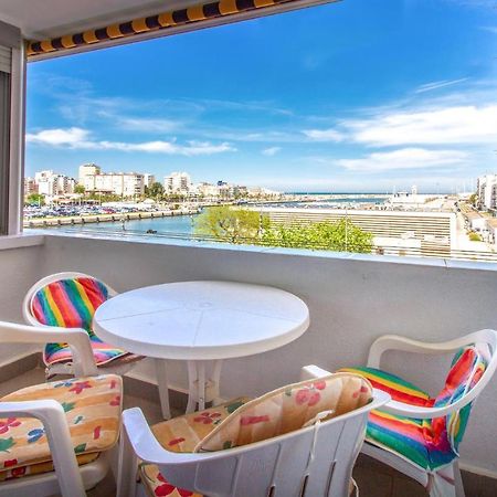Stunning Apartment In Gandia With Kitchen Exterior photo